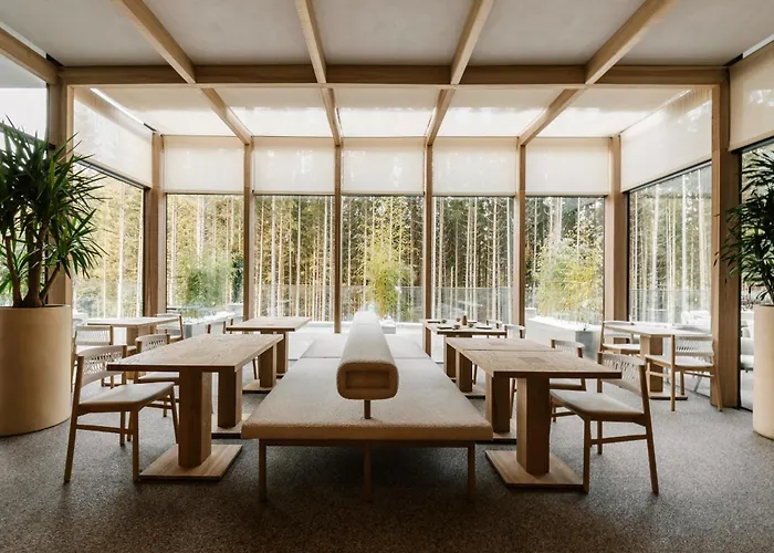 Mountain Wellness & 5*