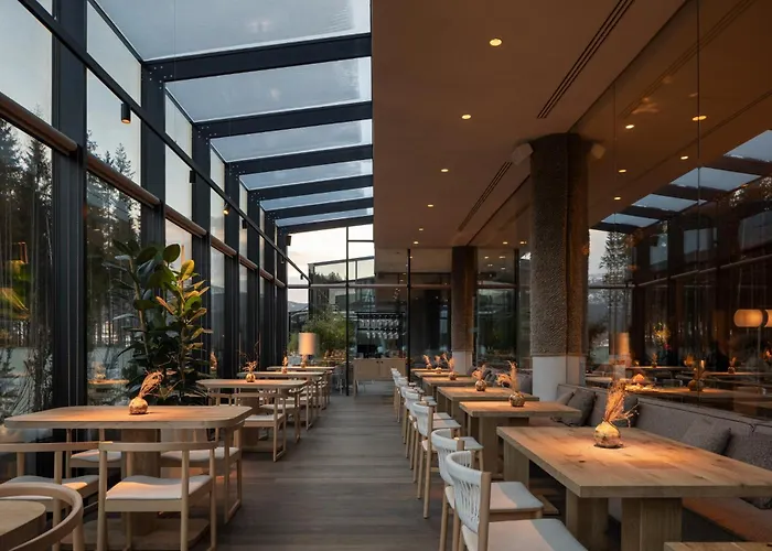 Hotel Mountain Wellness & Boekovel