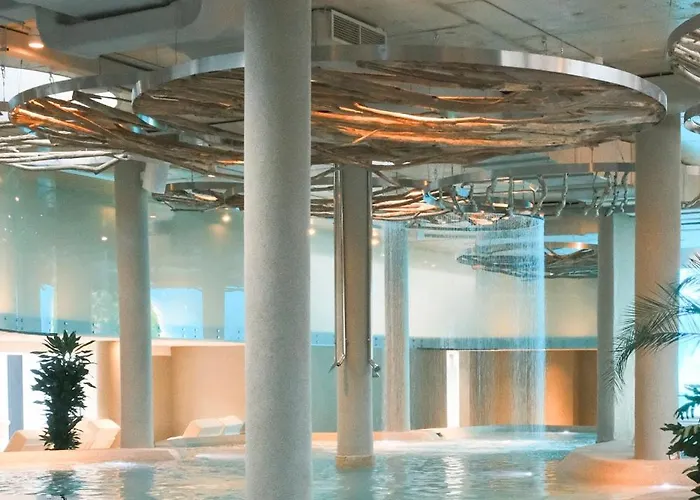 Mountain Wellness & Hotel Boekovel