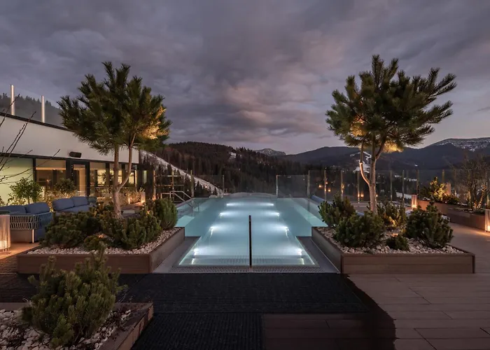 Mountain Wellness & 5* Boekovel