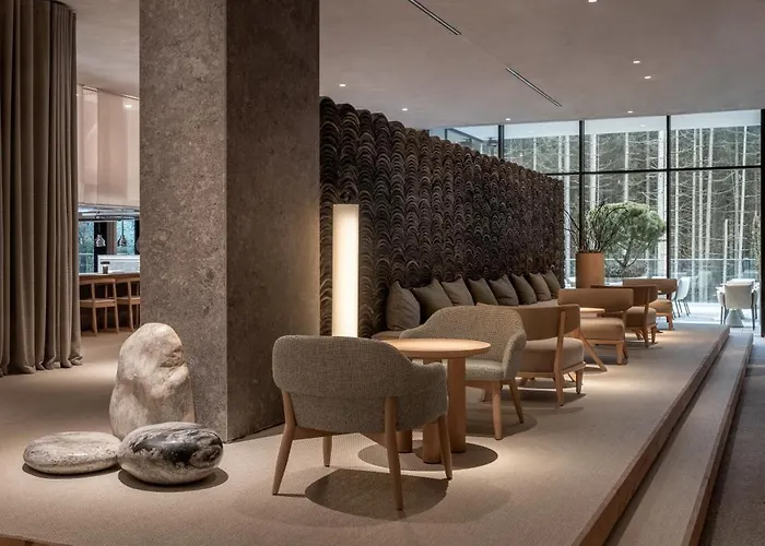 Mountain Wellness & 5* 布克维